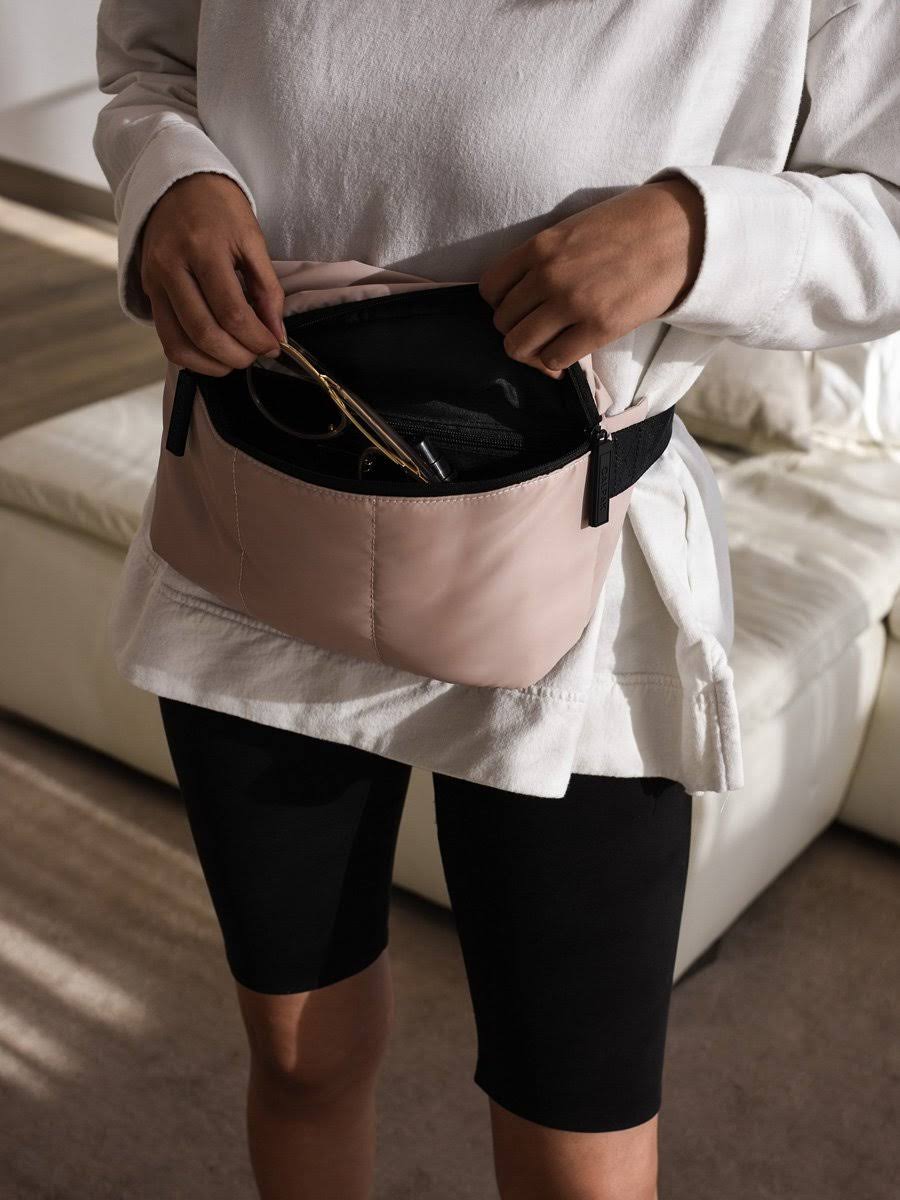 Metallic Silver Belt Bag I5828