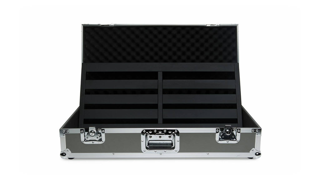 Novo 32 Pedalboard with Tour Case C89217