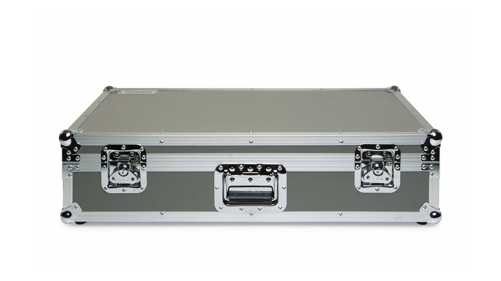 Novo 32 Pedalboard with Tour Case C89217