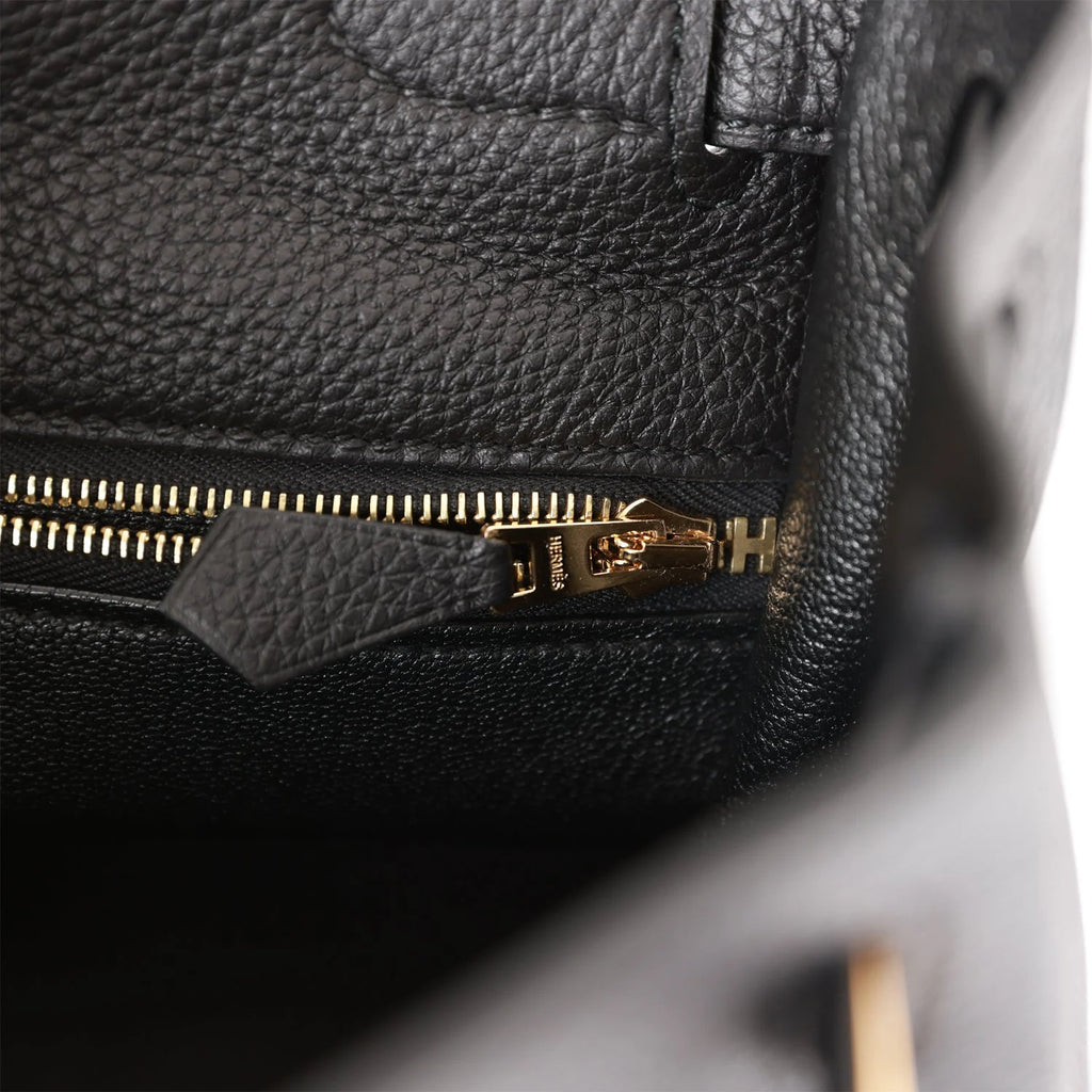 Black Leather Handbag N54481