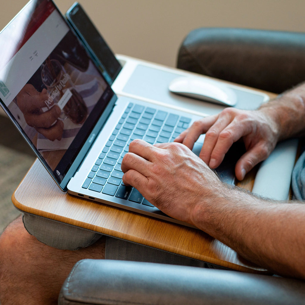 Lap Desk with Wrist Rest, Mouse Pad and Phone Holder, 21.1" x 14" O929