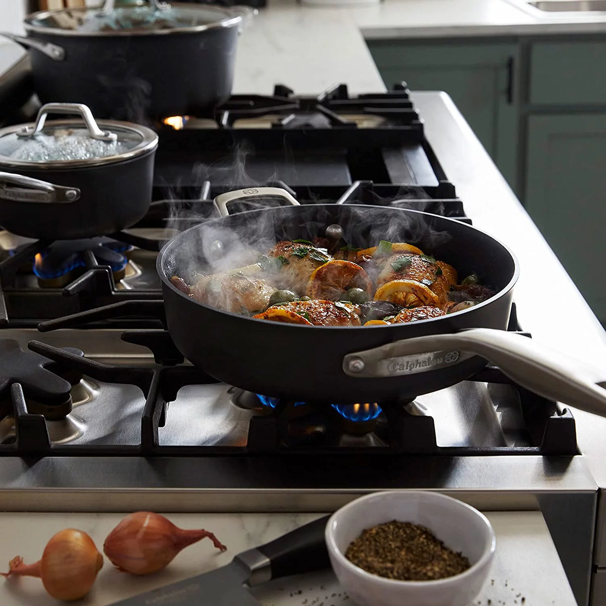 13-Inch Hard-Anodized Nonstick Deep Skillet with Lid A219