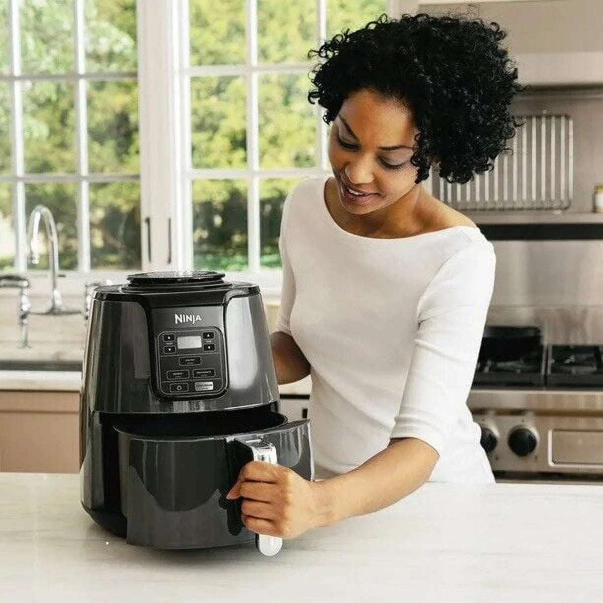 Open Box 4-Quart Air Fryer BLACK / GREY K7543