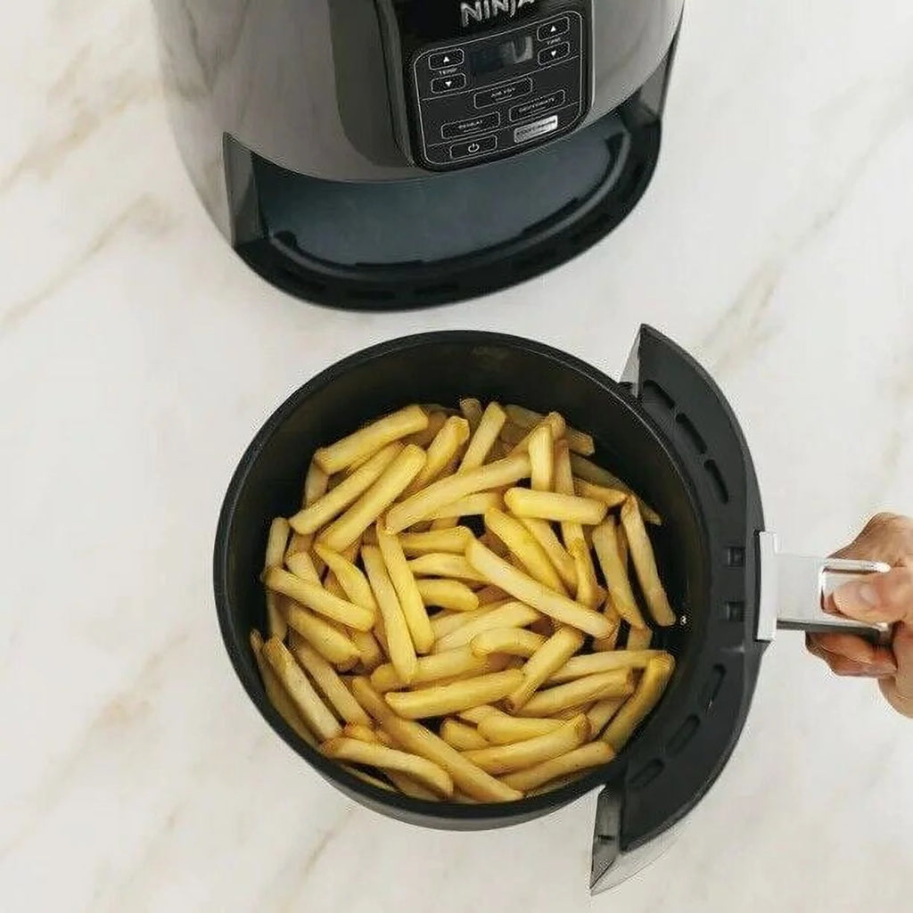 Open Box 4-Quart Air Fryer BLACK / GREY K7543