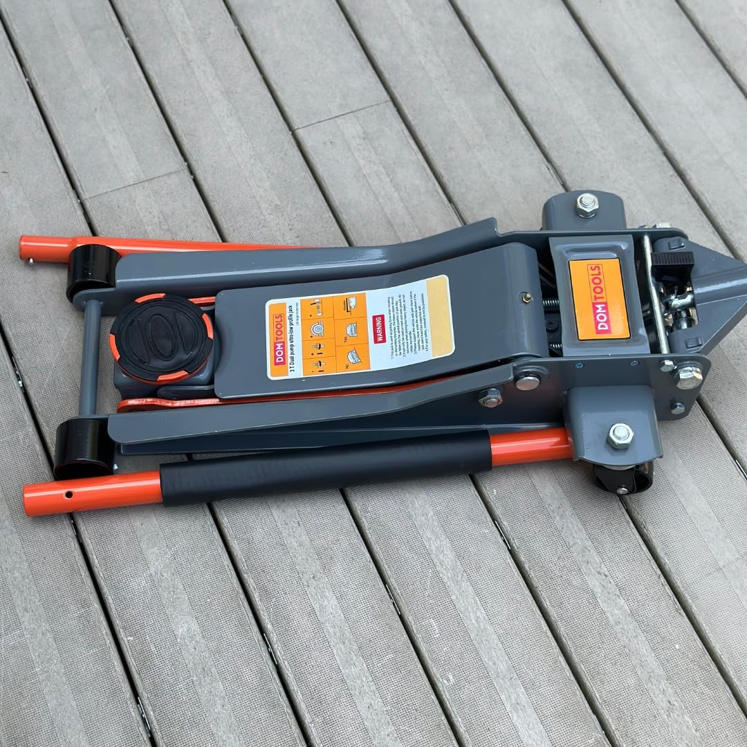3.0 Ton Floor Jack with Dual Hydraulic Pumps & Reinforced Lifting Arm M794
