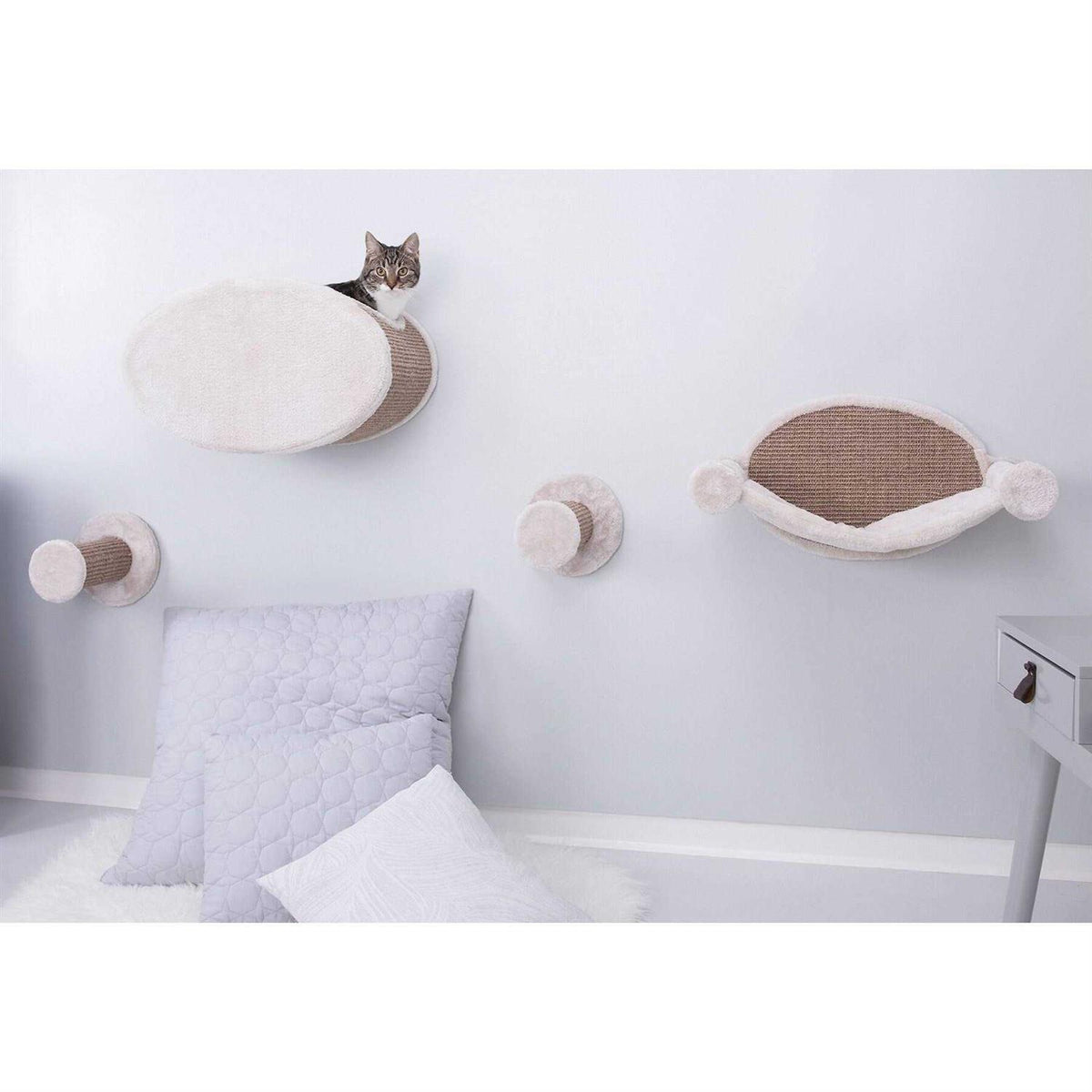 Wall Mounted Cat Lounge Set Hammock and Condo with Two Steps S7323