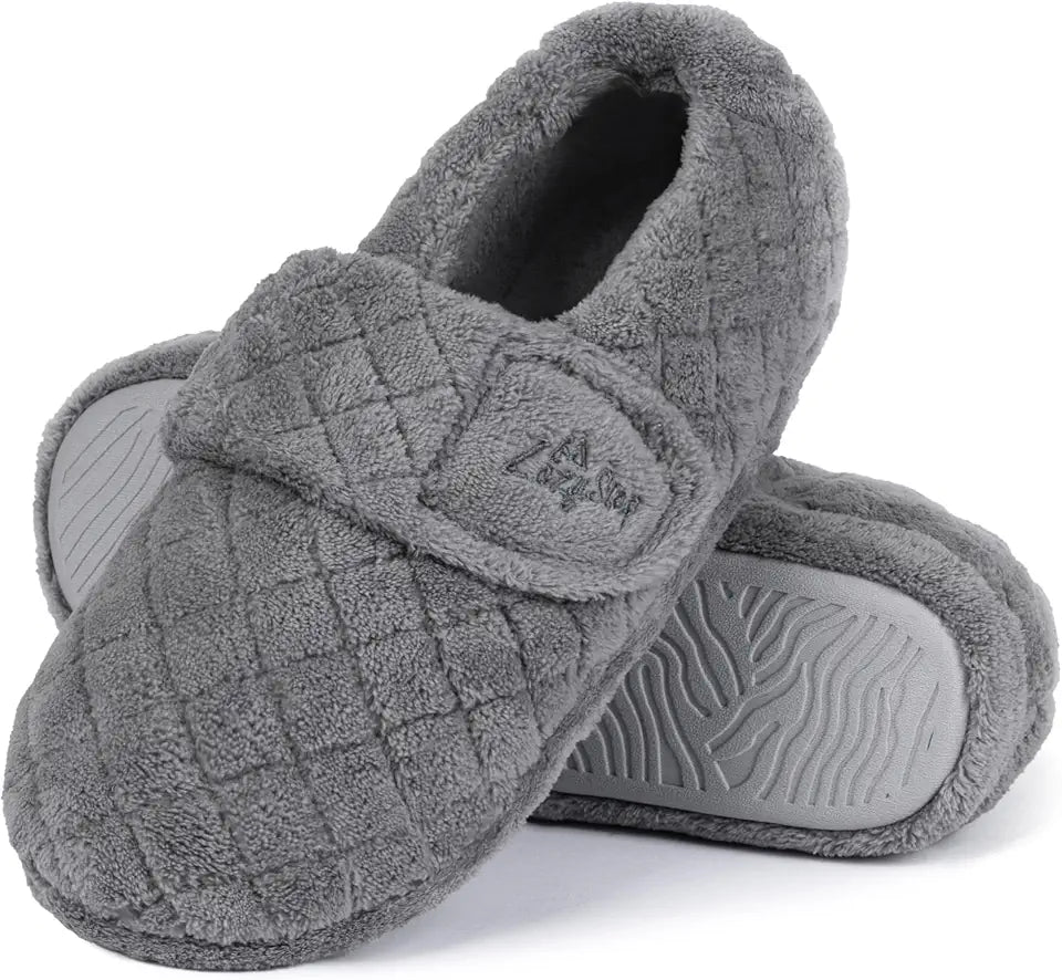 Women's Adjustable Wide Widths Slipper I7180