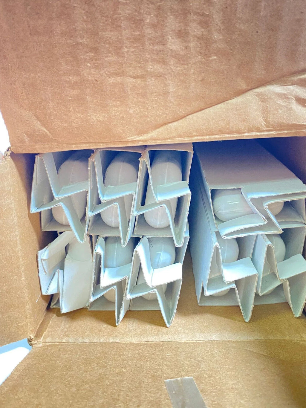 40W 4Pin Fluorescent Lamps, Daylight White (Pack of 40) T817