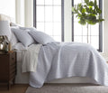 Blue Reversible Cotton Quilt Set with Two Pillow Shams D714