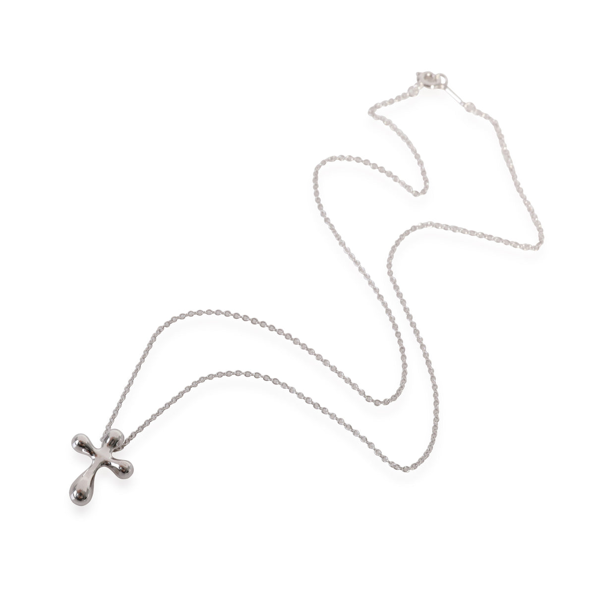 Platinum Cross Pendant on a Chain W31632